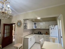 Jepet apartament 2+1 me qera, tek gjykata Durres.