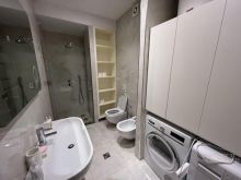 \'AMBASADOR 3\' JEPET ME QIRA APARTAMENT 2+1+POST PARKIMI !