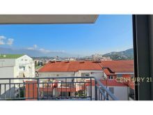 JEPET ME QIRA APARTAMENT 2+1+2 TE LIQENI THATE