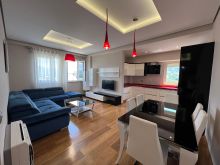 Shitet apartament 2+1 Liqeni i Thate