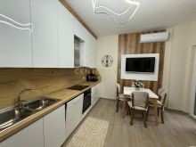 Apartament 2+1 Me Qira te Xhamlliku, Tiranë