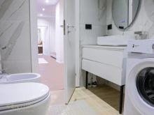 Jepet me Qira Apartament 2+1+Post Parkimi në Qendër të Tiran