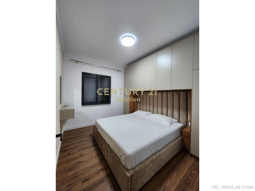 JAPIM ME QIRA APARTAMENT 2+1 NE YZBERISHT!