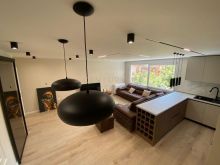 Shesim apartament perballe Gjimnazit Qemal Stafa.
