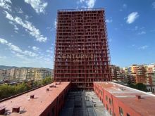 Jepet me qira ambient per zyra te Tirana Garden Building.