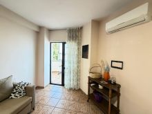 Jepet me qera apartament 1+1 tek Rruga e Elbasanit, prane sh