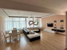Jepet me qera Apartament 2+1 prane Xhamise ne laprake