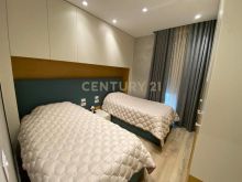Shitet Apartament 2+1+2 në Rezidencën Erli !