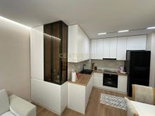 Shitet, Apartament 1+1+ Post Parkimi, Shkozë !
