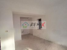 SHITET APARTAMENT 1+1 , PRANË  30- vjetorit, DURRËS