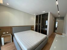 Shitet apartament 2+1+2 prane \"Vet Hospital\"