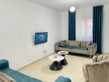 JEPET ME QERA DITORE APARTAMENT NE LUNGOMARE