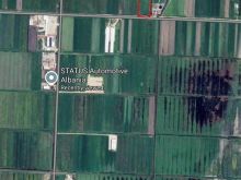 Shitet toke ne zone Industriale Mbrostar - Ura, Fier