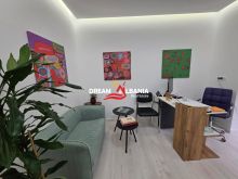 Jepet me qera ambient 1+1 pranë Shkollës së Baletit(ID 42111