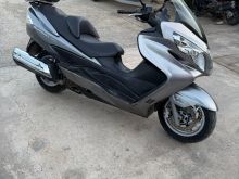 Suzuki burgman 400