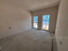 APARTAMENT 1+1 + POST PARKIMI PER SHITJE TEK MALI I ROBIT!