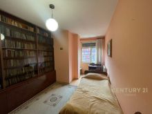 APARTAMENT PER QERA 2+1+2 PRANË AIR ALBANIA!!!