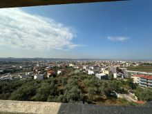 SHESIM APARTAMENT 2+1+2 NË SHKOZË