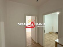 Jepet apartament me qera te Rruga e Dibres  (ID 42215587)