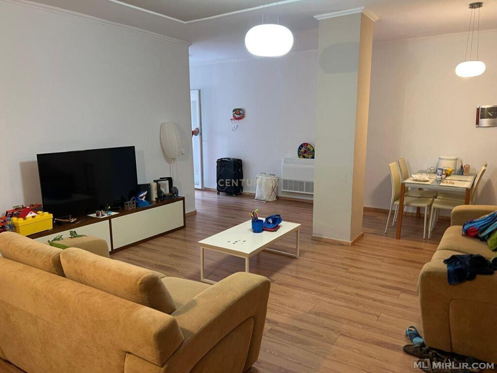 SHITET APARTAMENT 2+1+2 NE SUPER LOKACION, BLLOK
