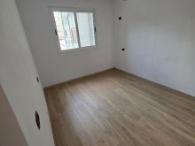 🏡 Shitet Apartament 2+1+2 – Prane Pallatit te Sporit