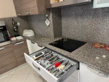 +355684394200 Apartament 2+1+2 për Qira tek Kazazi!