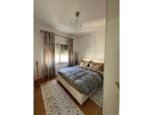 0693495264 JEPET APARTAMENT ME QERA 1+1 NE PLAZH RROTA KUQE!