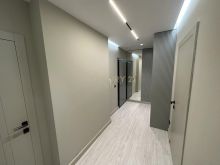 0692089893  Shitet Apartament 2+2 me Pamje Deti në Golem, Ma