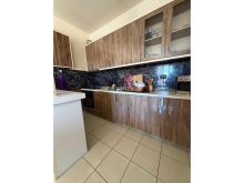 +355693448889Shitet Apartament 3+1 me Verandë në Plazh, Durr