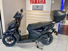 YAMAHA RAYZR 125