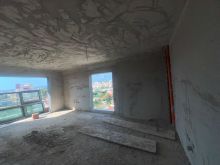 Shitet Apartament 2+1+2 – Tek Bengasi