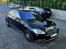 SHITET NDERROHET S 550 LUNGO 2011 BENZIN GAZ FULL OPTIONS
