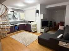 Jepet me Qira Apartament Duplex 3+1 + 🅿️ – Liqeni i Thatë