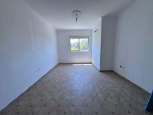 Shitet apartament 2+1