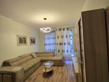 Apartament Me Qera 3+1 Tek Fusha e Aviacionit (ID B230193) T