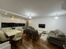 Jepet me qira apartament 2+1 i mobiluar te Liqeni thate