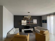 Jepet me qera Apartament 2+1 prane Shkolles se Baletit