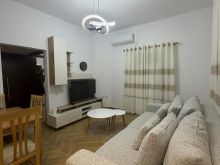 Apartament 1+1, i ri, i mobiluar, Selitë, 45,000 lekë/muaj