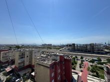 Shitet apartament 2+1