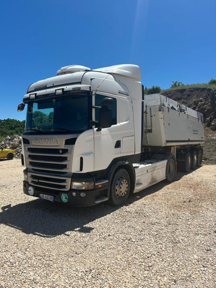 Scania R440