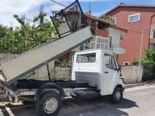 Kamioncin Benz vetshkarkuse