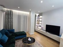 Apartament me Qera 2+1 ne Bllok (ID B2201546) Tirane