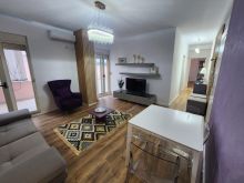 Shitet apartament super modern 2+1 me verandë fantastike ✨