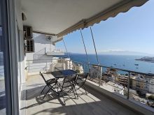 SARANDE, APARTAMENT ME QIRA 2+1+2 ME PAMJE NGA DETI