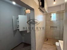 APARTAMENT ME QERA 2+1 ME KUZHINË TË VEÇUAR, QENDER,DU
