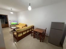 Jepet me qera Apartament1+1 i mobiluar /ish tregu elektrik