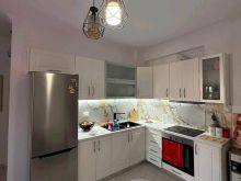 SHITET APARTAMENT 2+1 NE TRASBALLKANIKE VLORE