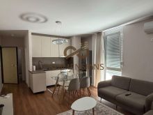 Jepet me qera Apartament 2+1 ne Rrugen e Barrikadave