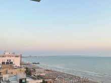 Apartament me qera Durres