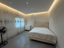 0696006906 Qera, Apartament 2+1, Pallati me Shigjeta, Tirane